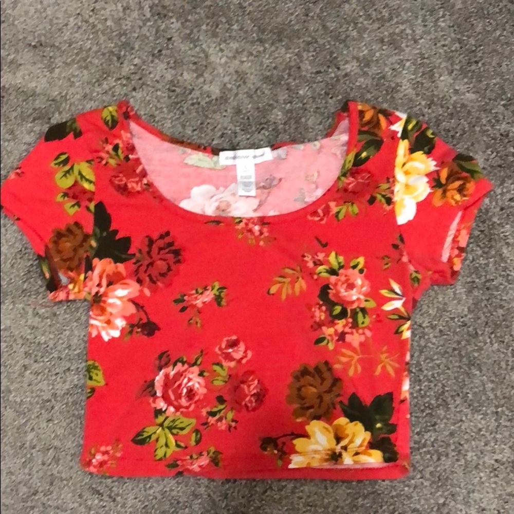 Flower crop top